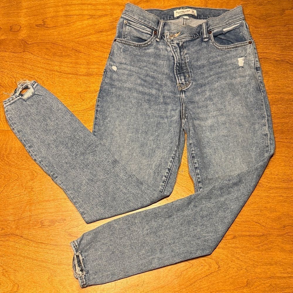 Abercrombie & Fitch Super Skinny Ankle High Rise Jeans